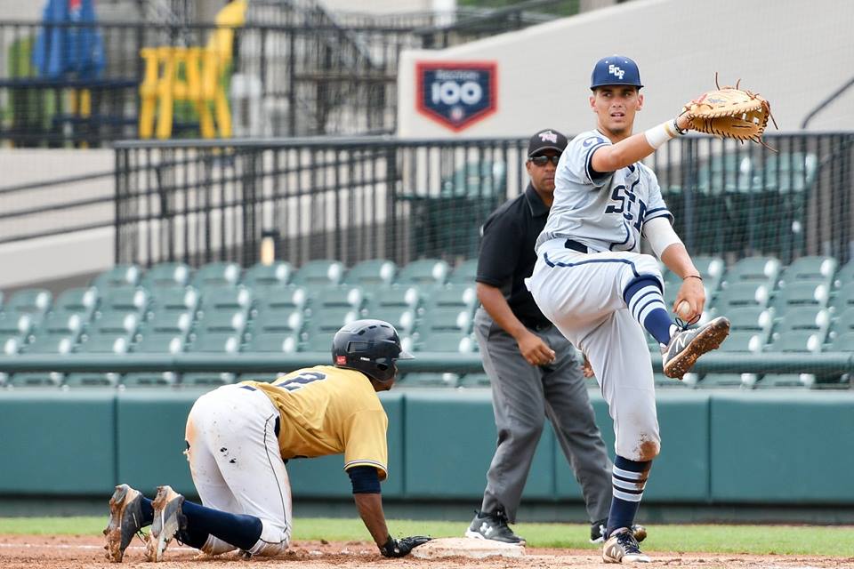 SCFBaseball's tweet photo. Former MANATEE @bryce_hulett has coached his way to  the @CWSOmaha with @FSUBaseball - Super Excited for this alum &amp; his opportunity to learn under a great staff in Tally!!  Take care of business out there B! #TEES https://t.co/x397G4R0BW