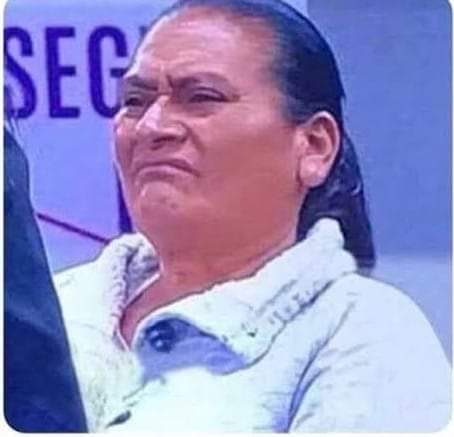 soycoraje10's tweet photo. Santiago diciendo no te rindas a Nahomi , cuando ya a él se le acabó la gasolina y siempre se rinde  #Desafio20Años #DesafíoXX #DesafioXX https://t.co/uQboTIsJ1h