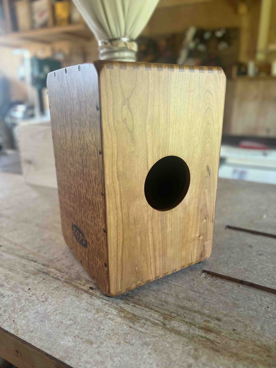 kopfpercussion's tweet photo. Sharing photos of the finished drum from my video series! 🥁✨ Final part drops tomorrow. Stay tuned! #KopfPercussion #CajonBuilding #FinishedDrum #Percussion https://t.co/2YORVlihwB