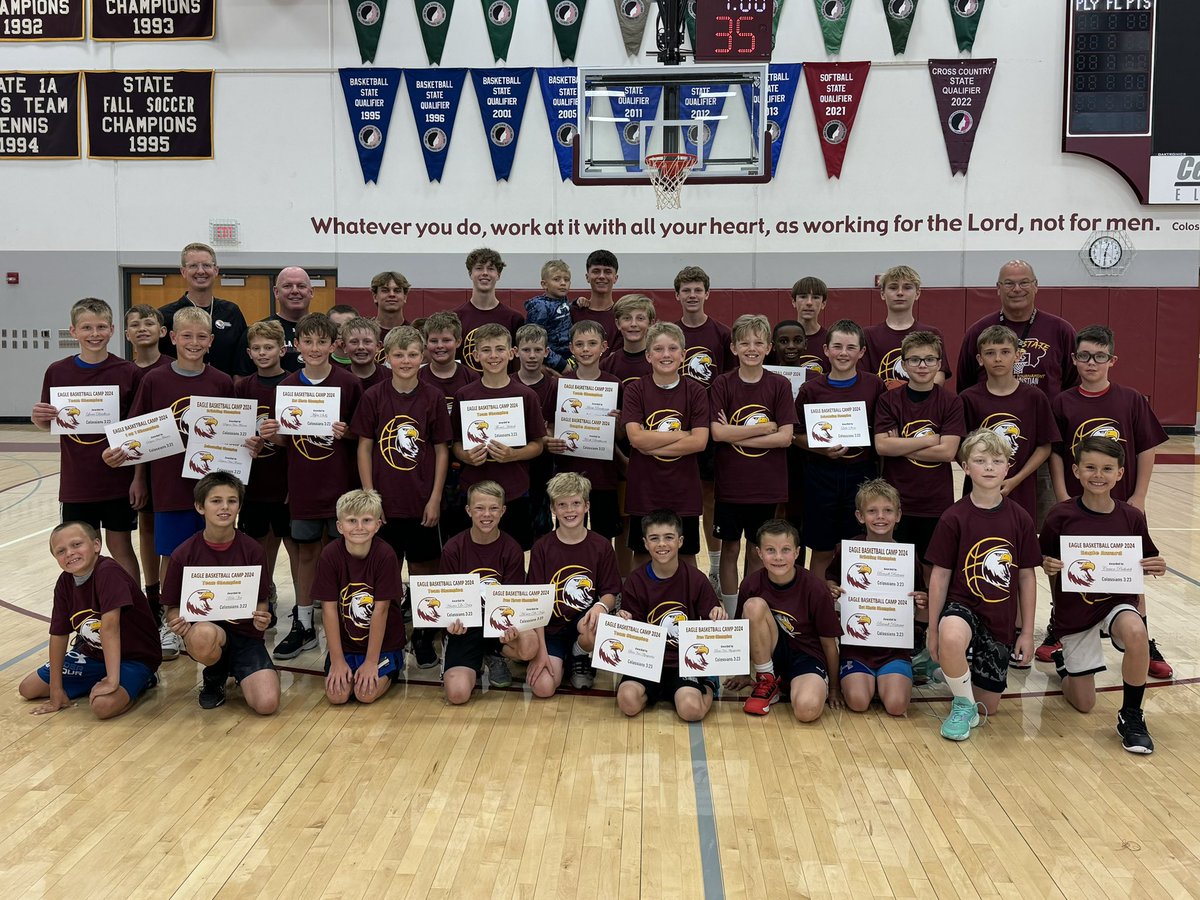 Pella Christian Boys Basketball tweet media