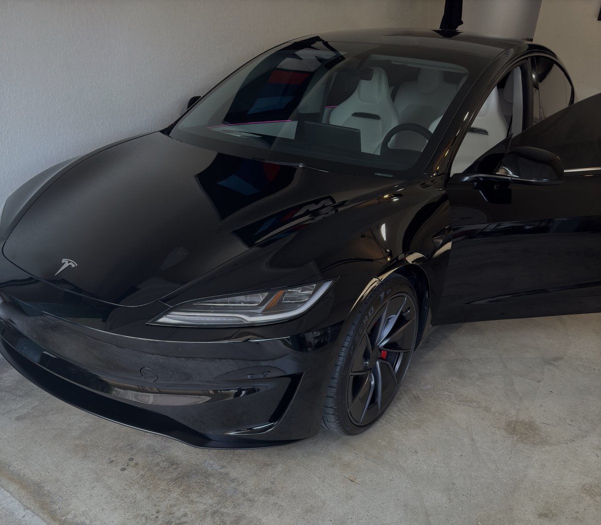 Juannkidd's tweet image. Got the M3P back today, freshly PPF and ceramic coated!
#teslamodel3performance #tesla #tsla #m3p