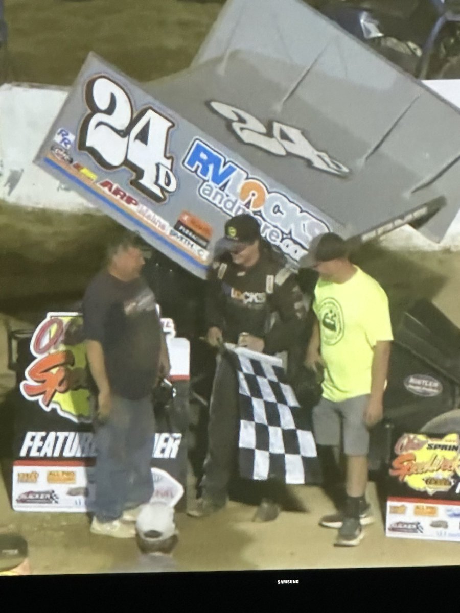 What a damn good race <a href="/DannySamsIII1/">Danny Sams III</a> ⛽️

<a href="/FASTseries/">FAST Series</a> | <a href="/RaceMCS/">Muskingum Co. Speedway</a> | <a href="/Drink_Victory/">Victory Fuel</a>