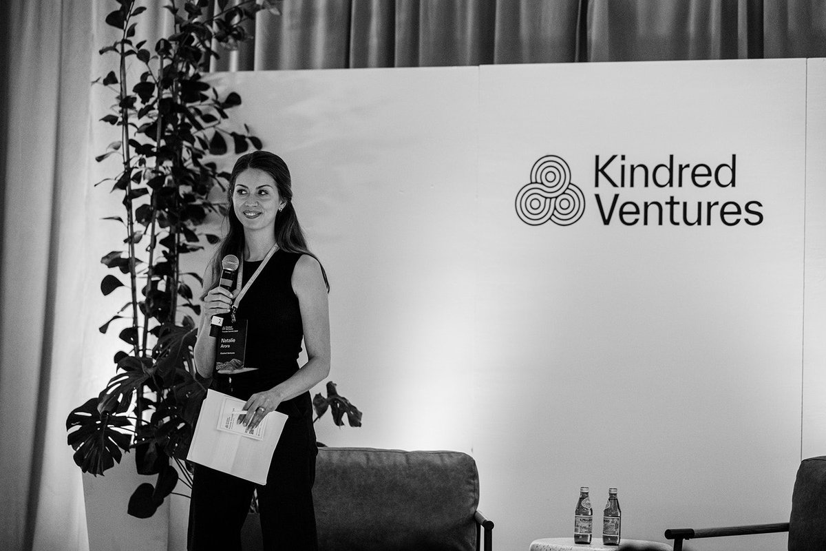 After a day of founder-to-founder sessions and talks, we enjoyed outdoor activities in the sunny and scenic Carmel Valley area including hiking, swimming, pickleball, tennis, and even falconry and archery!