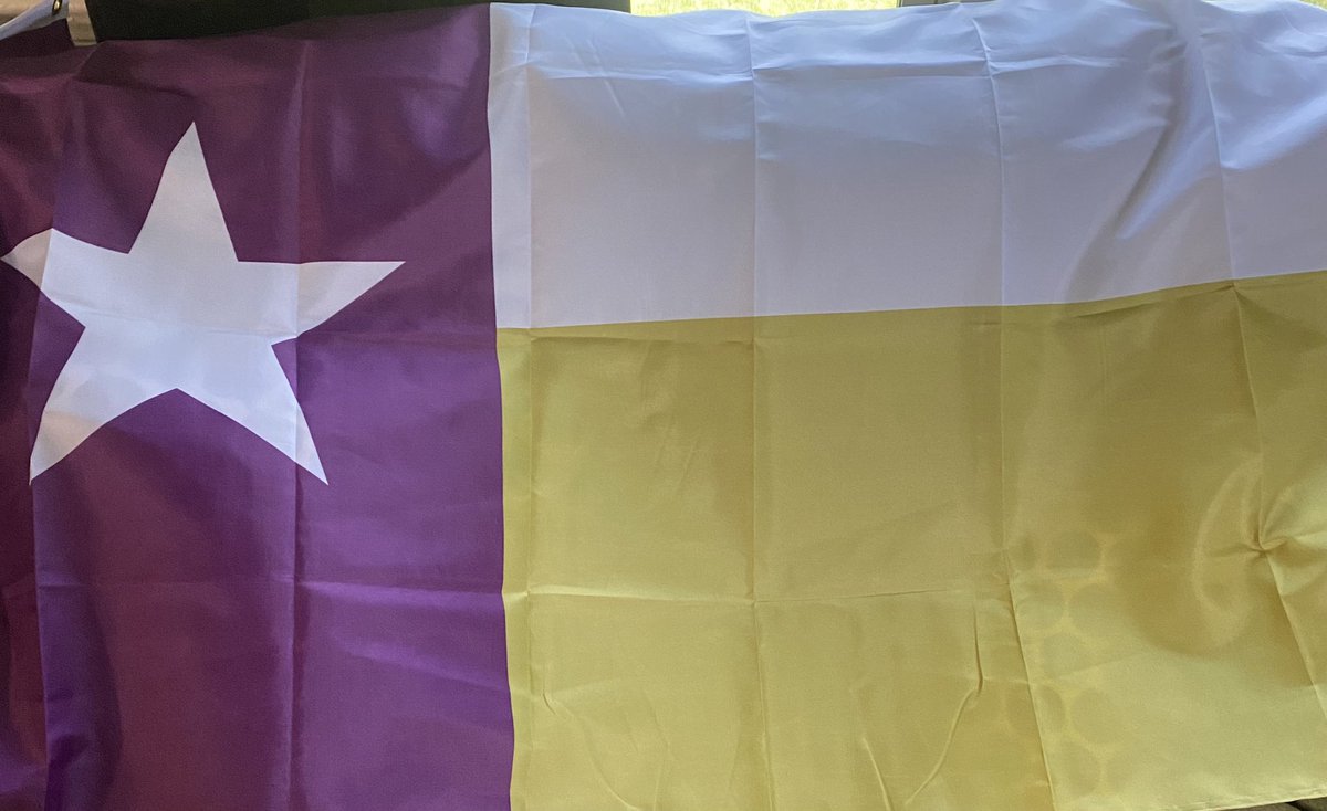 CoachGoff50's tweet photo. Custom Texas flag for the HWO ✅ ! 🏹🪖🪓 #TR1BE #TXForever https://t.co/1Myvek5u5t