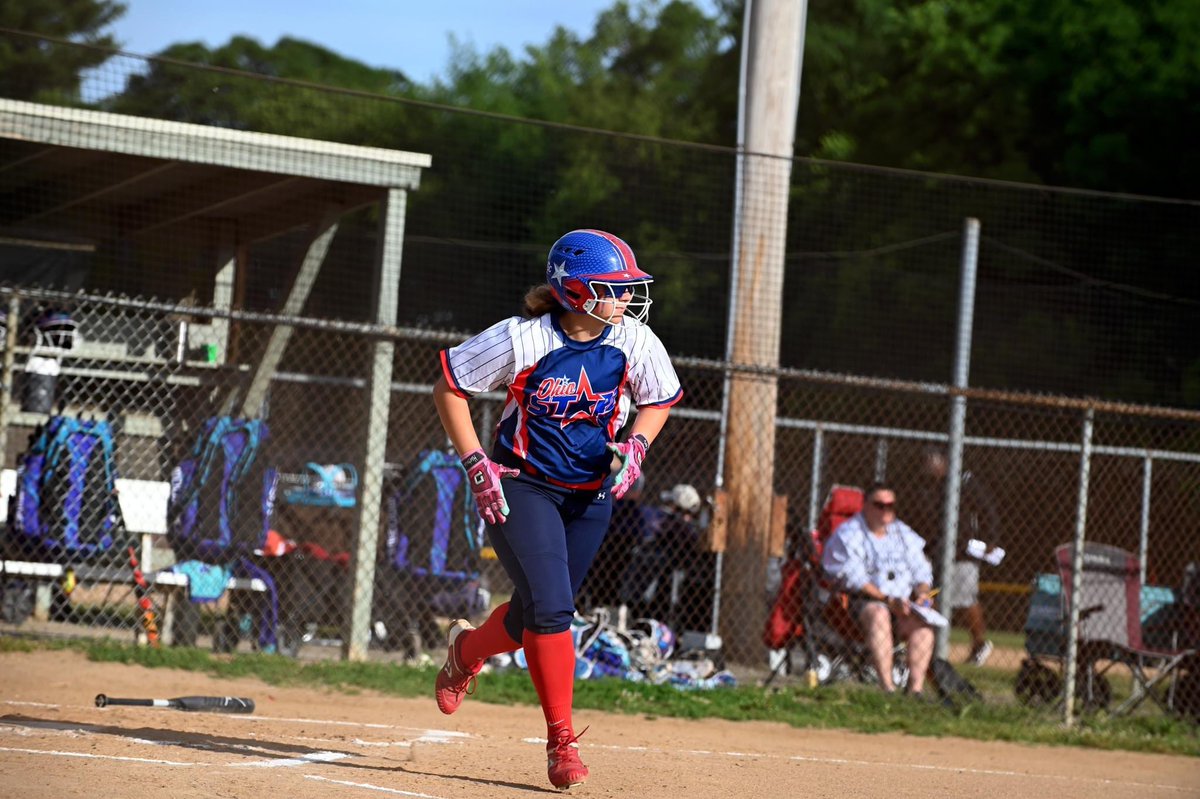 TaHartman11's tweet photo. Starting off strong with a 0.556 average through 18 at bats. #Softball #Fastpitch #LouisvilleMeta @sluggerFP https://t.co/oAnxOEclgq