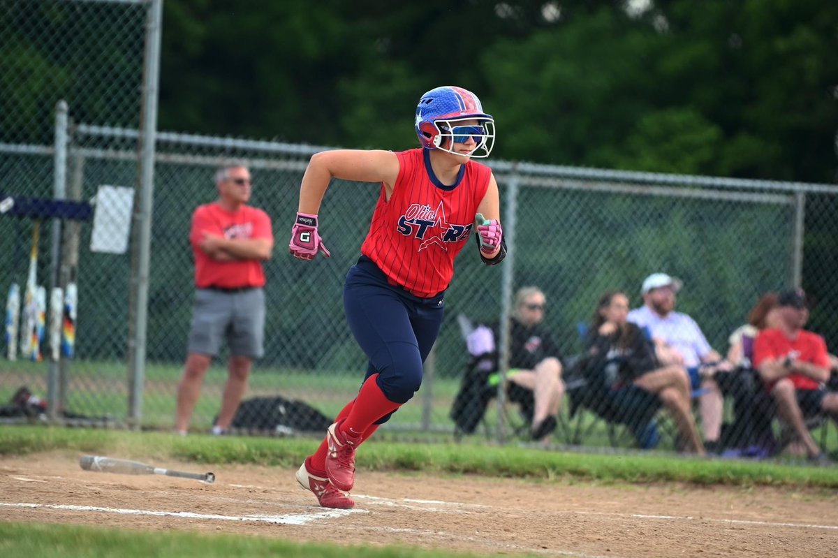 TaHartman11's tweet photo. Starting off strong with a 0.556 average through 18 at bats. #Softball #Fastpitch #LouisvilleMeta @sluggerFP https://t.co/oAnxOEclgq