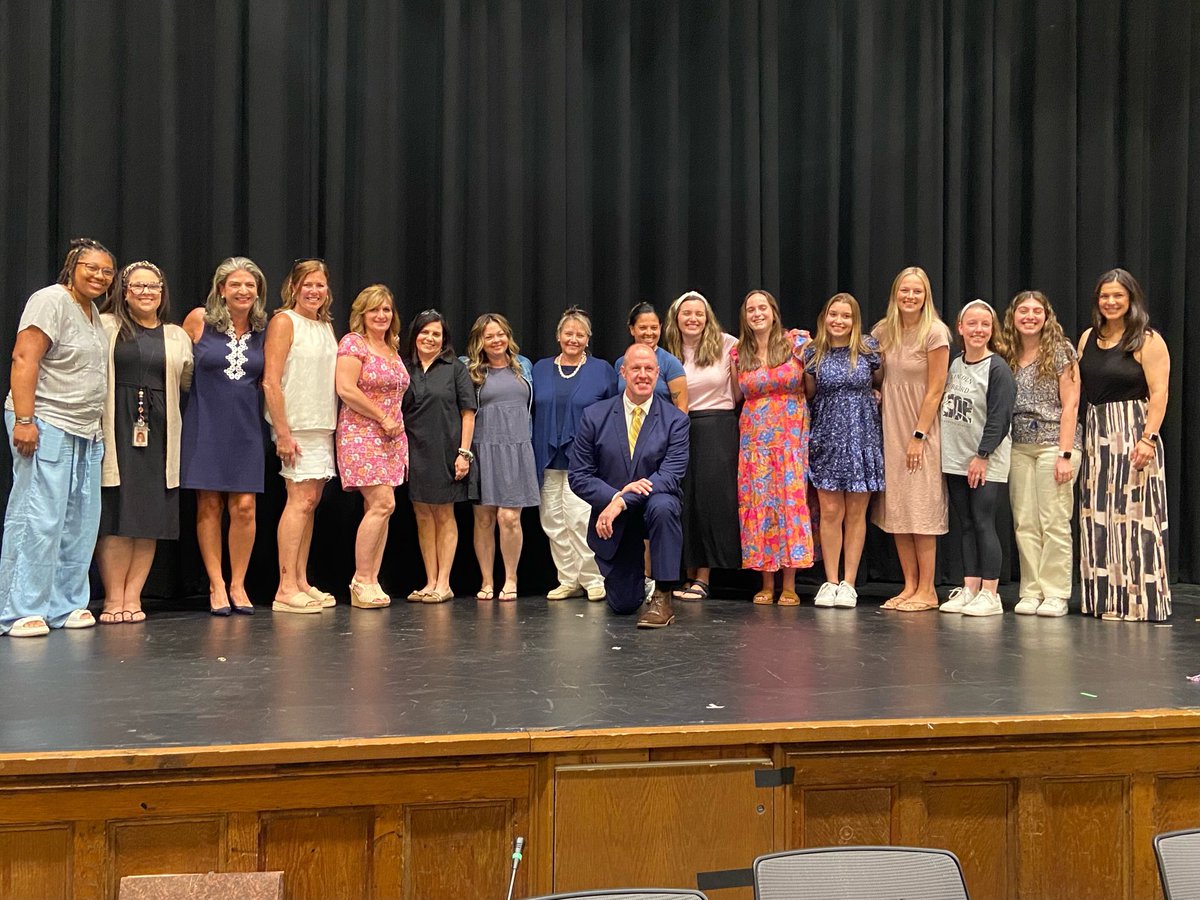 When you simply love the people you work with because inasmuch you hope you made a difference in their lives…you know they made a difference in yours.  Will forever ❤️ my L-H Team - Always.  
2 👏 and a 🐾