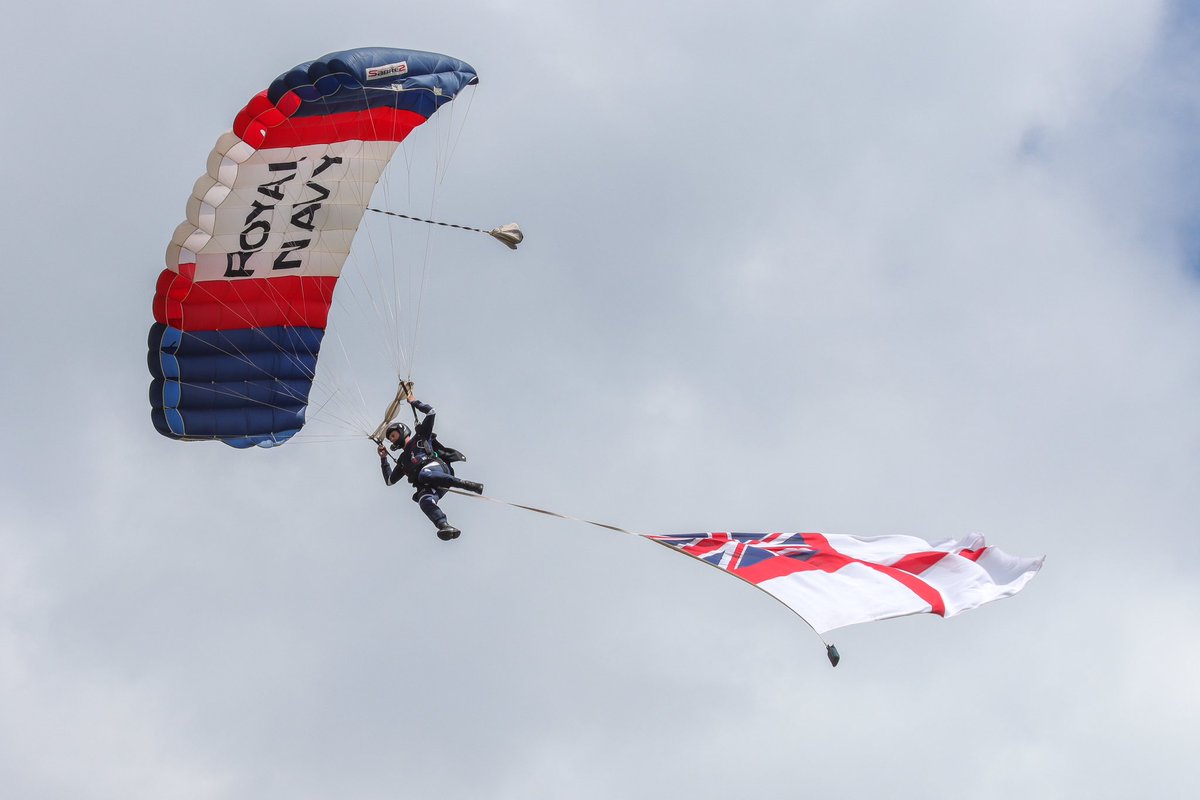Some of our favourites from <a href="/SouthCoastPhot4/">South Coast Photography</a> from <a href="/SolentAirport/">Solent Airport</a>’s #dday80 airshow - thank you! 🙏🏻 

<a href="/RNJobsUK/">Royal Navy Jobs</a> <a href="/RoyalMarines/">Royal Marines</a> <a href="/MeetTheMarines/">Commando Recruitment Team</a> <a href="/RNRMC/">Royal Navy & Royal Marines Charity</a>