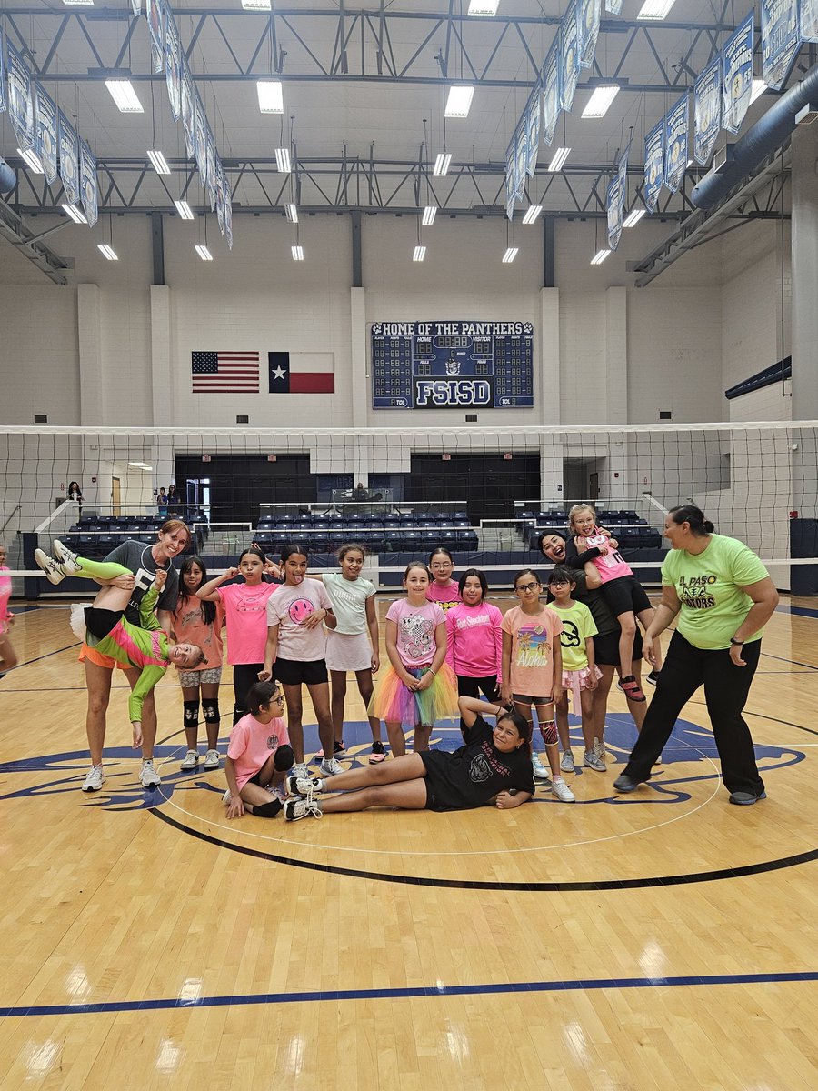 Prowlervball23's tweet photo. We completed our 4th-6th Grade 🏐 Camp with significant improvement and a lot of fun in our Neon (because our future is so bright)!
@athleticsfshs @thecoachhickman https://t.co/dGUJ2L4KLg