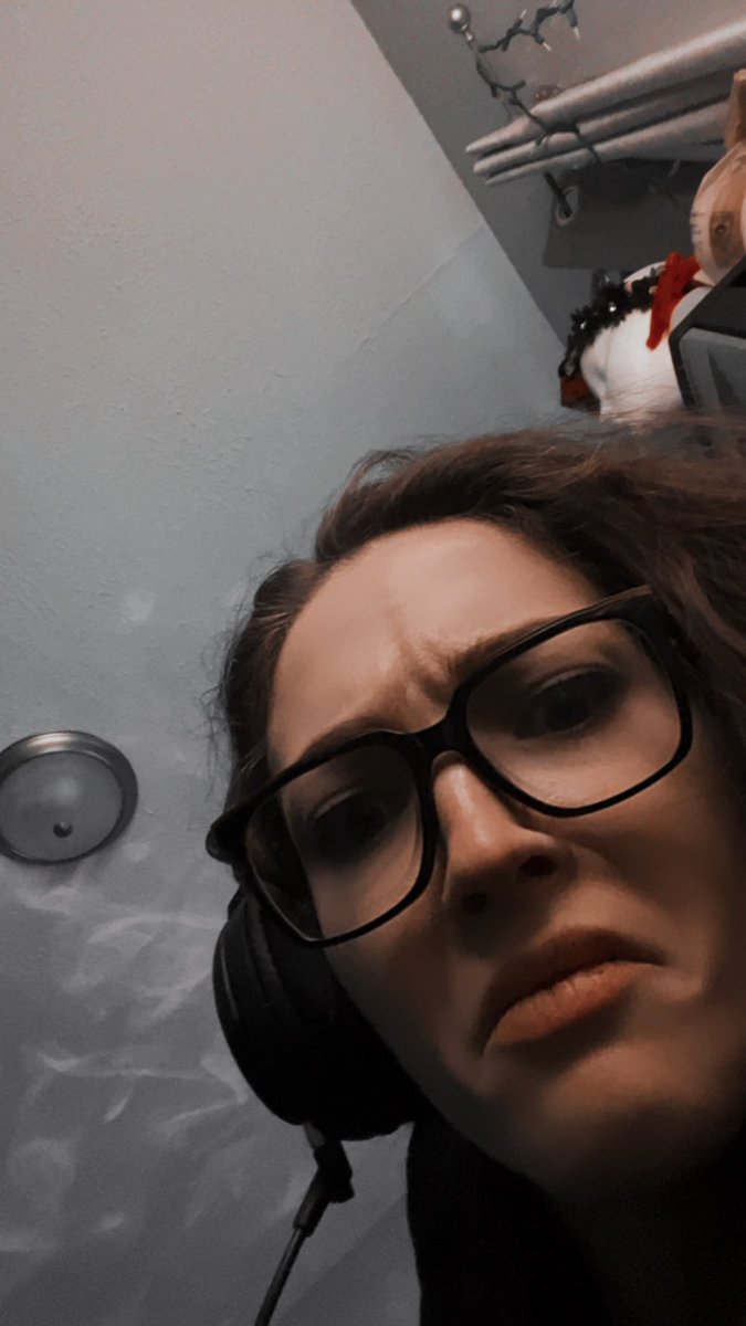 ERoyaltea's tweet photo. 💥[L][I][V][E][N][O][W]💥 many shinanigans to be had over on #twitch RIGHT NOW! https://t.co/tjAL9I05XF