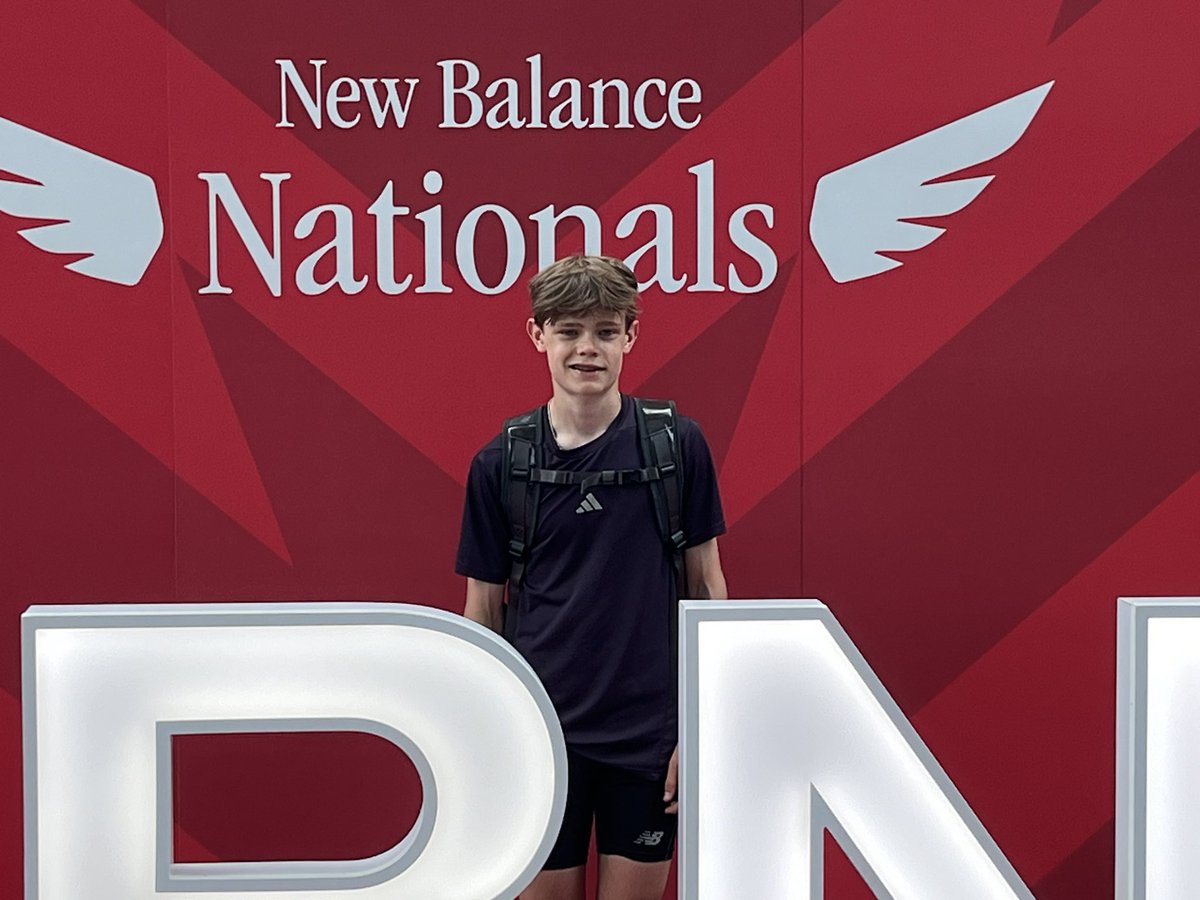 bxvboystrack's tweet photo. The future is bright as our middle school sensation Matthew Jensen runs to a 13th place finish at New Balance Nationals!  Tremendous performance with a time of 4:40.69 for the full mile!!  Congratulations on a great season and there’s much more to come! #HardWorkPaysOff https://t.co/ysVBNqCYYu