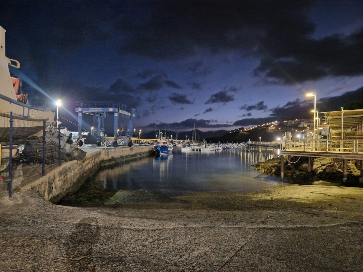 A bit of #sunshine and #relaxation is what is needed 😌 Have a good week everyone.