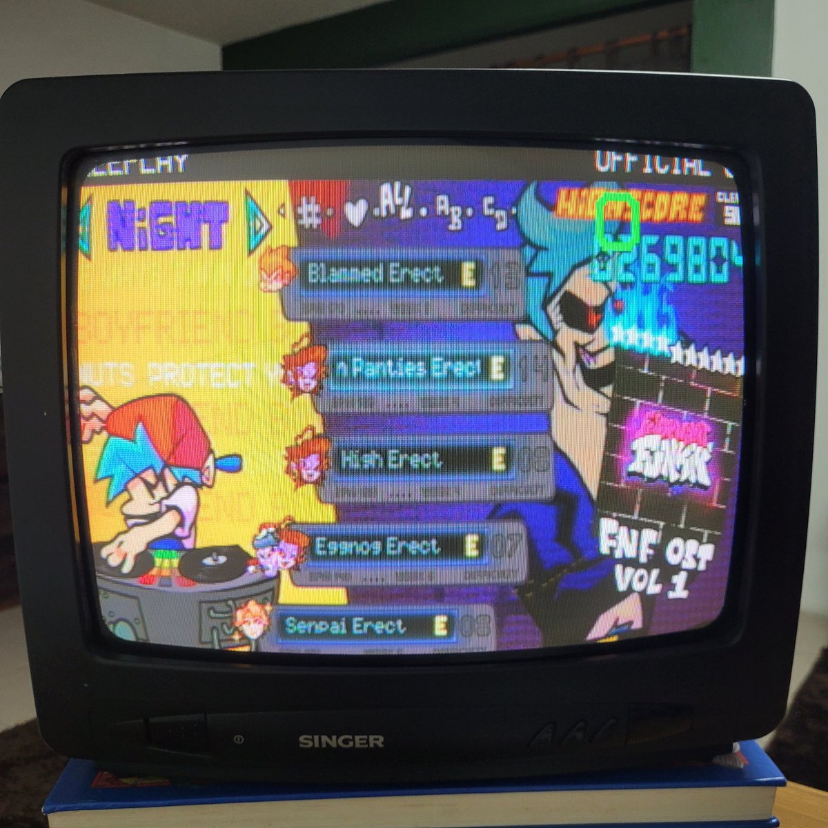 caramel0salgado's tweet photo. y'all fuck with fnf on the crt? https://t.co/NEgc2pjvJ4