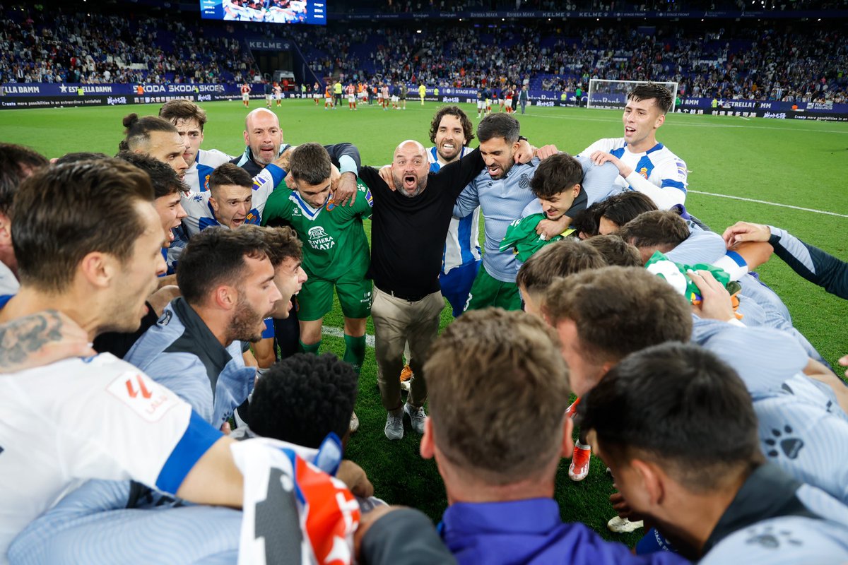 RCDEspanyol's tweet photo. Juntos hasta el final. https://t.co/qcru4BBgw3