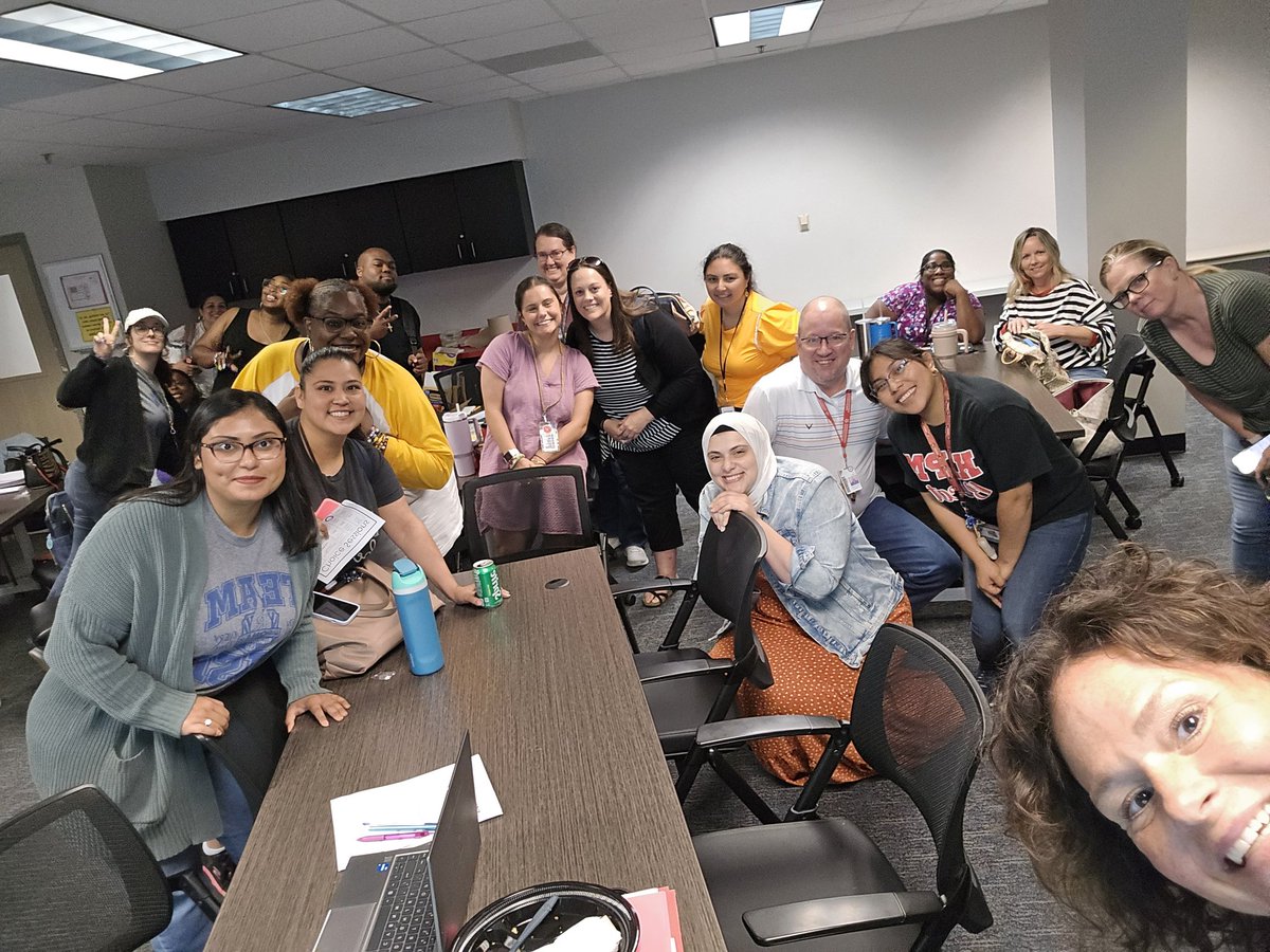 HeatherGraceEM's tweet photo. It has been an incredible 3 days learning alongside the fabulous educators of @RISDmath https://t.co/evSx4Ji35Q