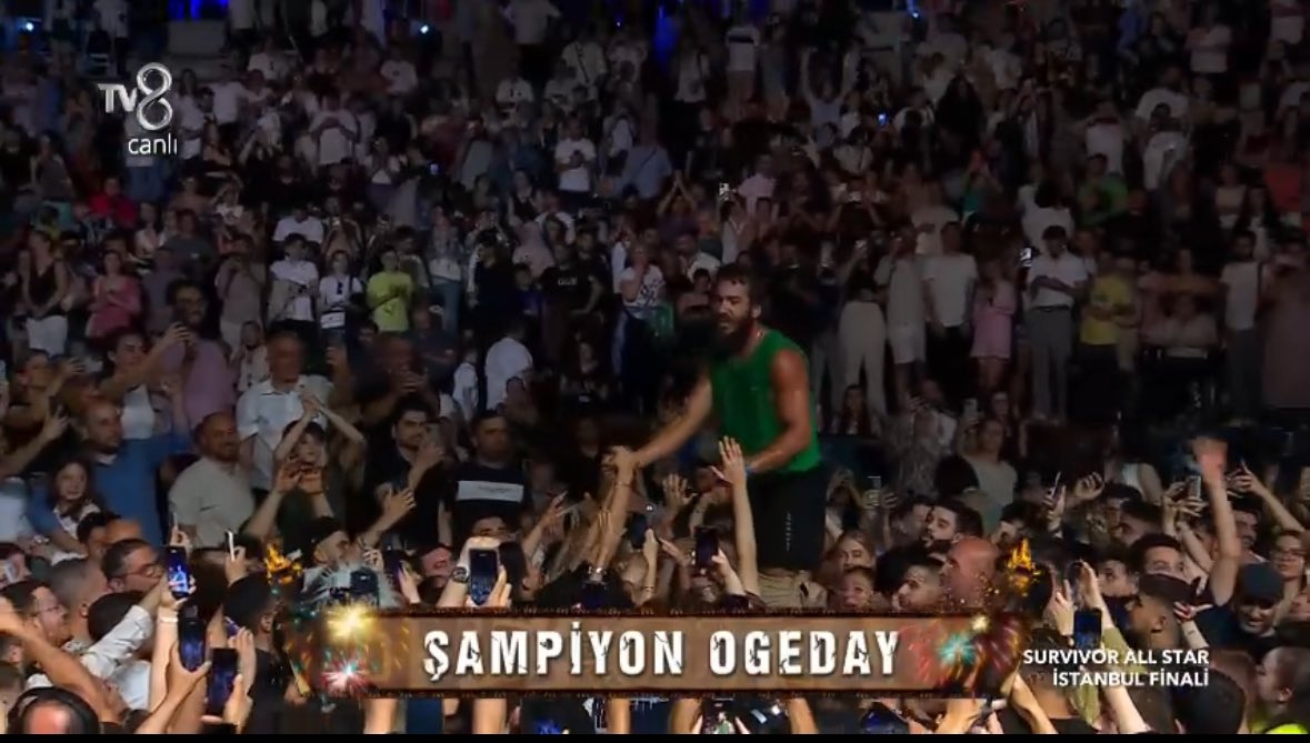 ilkaylannister's tweet photo. SURVIVOR TARİHİNİN EN İYİ GÖRSELİ https://t.co/R8g9CU122m