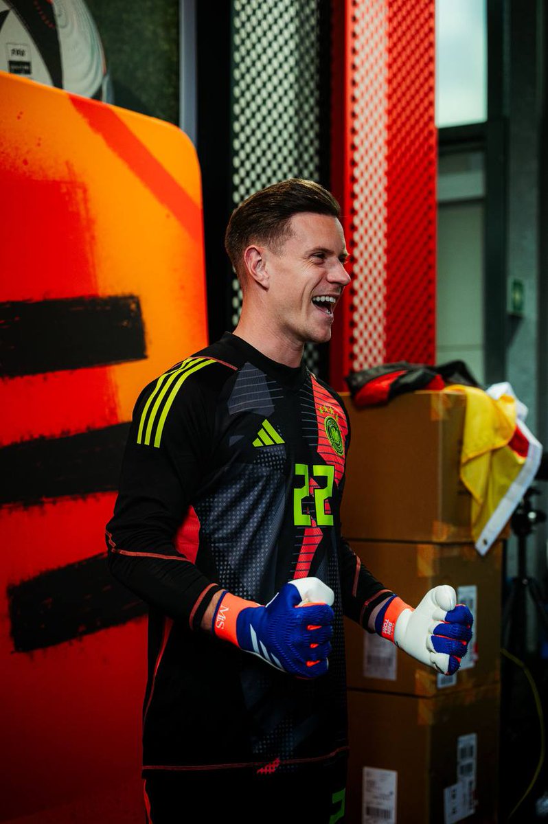 mterstegen1's tweet photo. Only one day to go…🇩🇪
