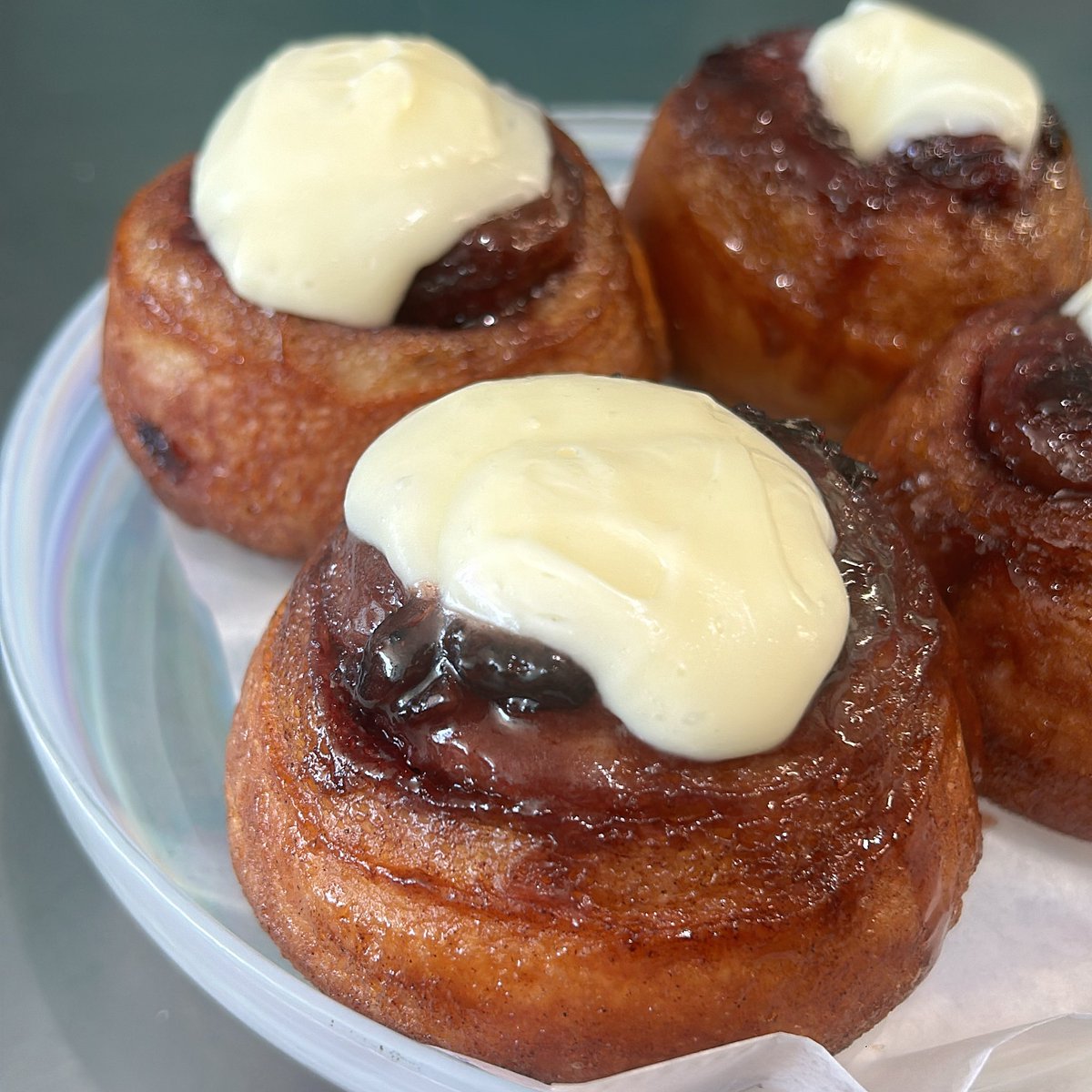 Tracy Obolsky tweet media