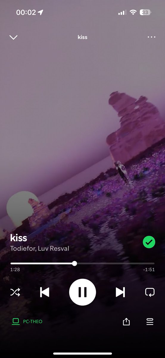 UnioSkywalker's tweet photo. OHH LEE POULET LE NOUVEAU SON DE LUV RESVAL https://t.co/ped6l9EMYH