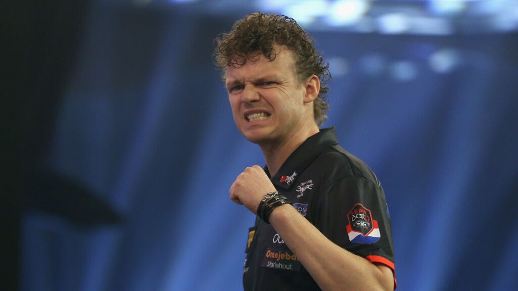 In Players Championship 12, Danny Noppert had a great run to the semifinals! He then lost out 4-7 to Matt Campbell.

Both Michael van Gerwen and Richard Veenstra had a solid run to the quarterfinals in the same event!