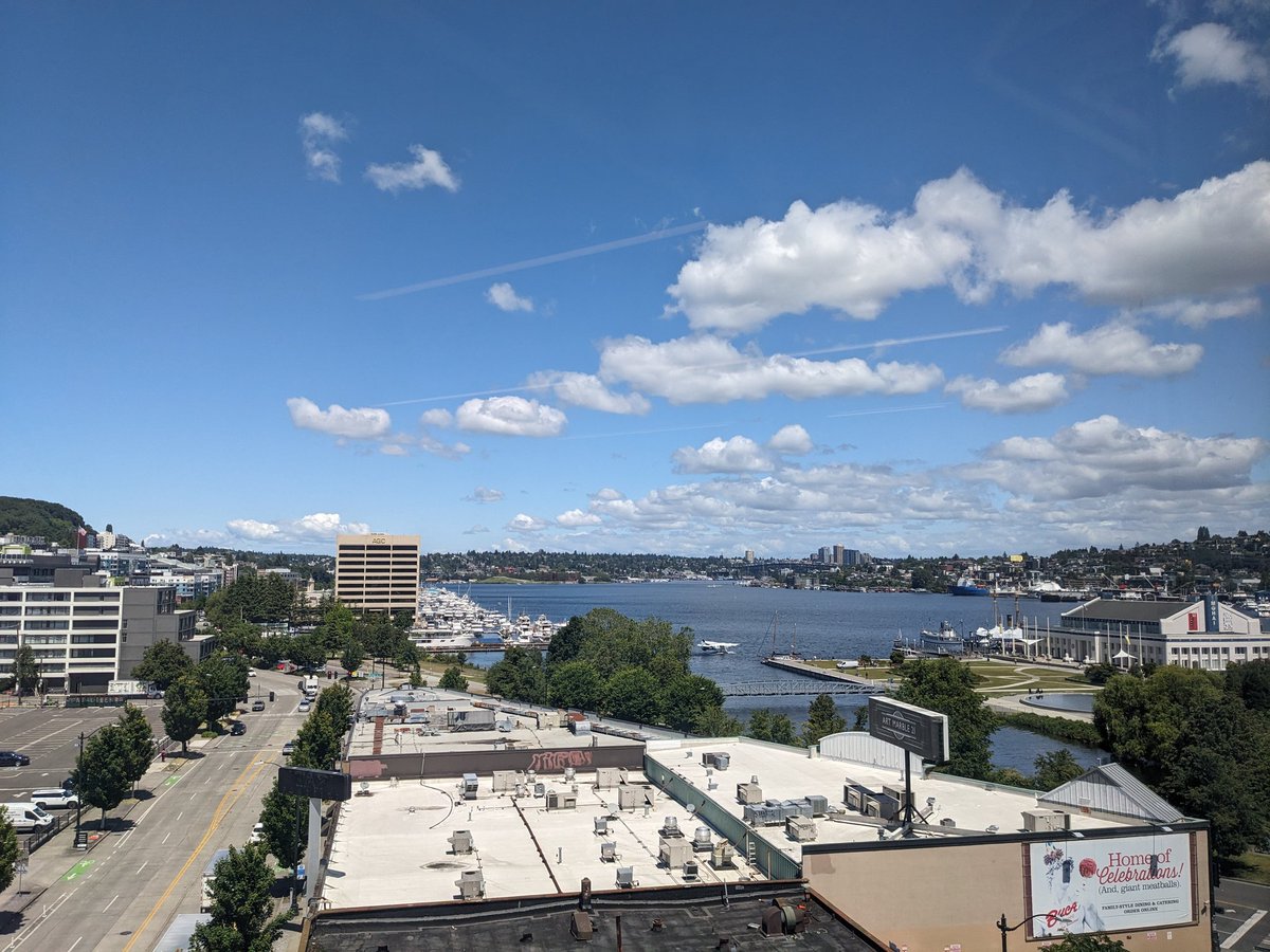 Excited to be here <a href="/AllenInstitute/">Allen Institute</a> for the Openscope and Neuropixels workshop this week!! 🧠🐀 Weather is great and science is even better!!