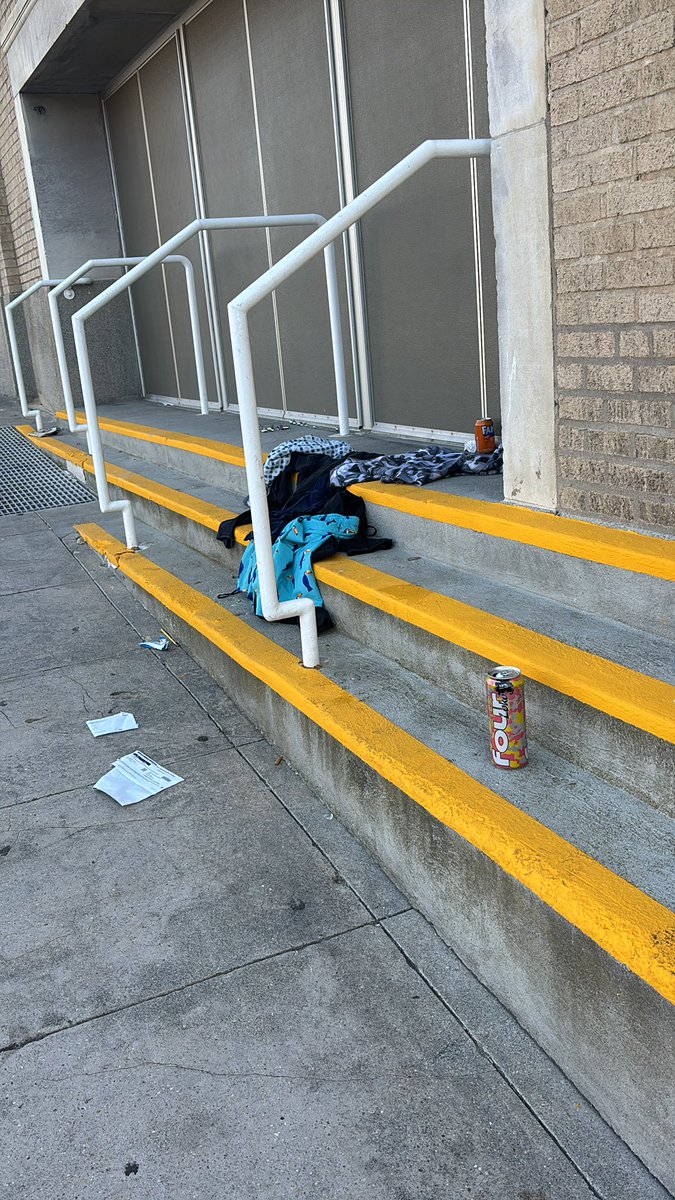 BobSandstone's tweet photo. unc drank the 4loko and got raptured 😥 #ripunc https://t.co/zrN0OQVrHB