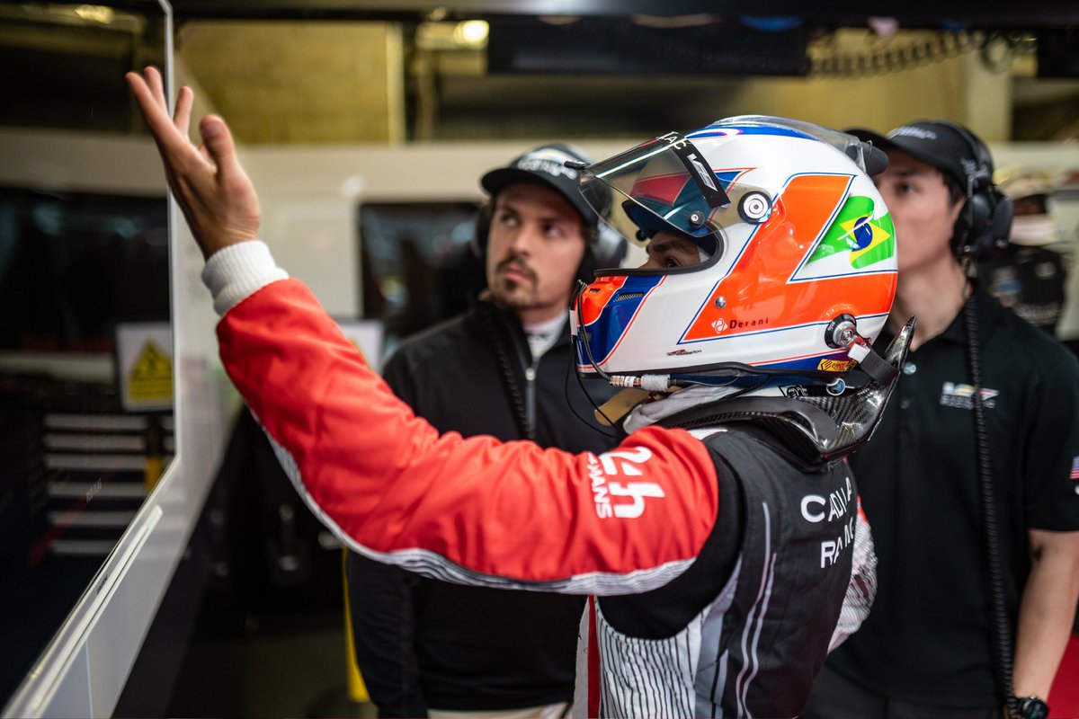 PipoDerani's tweet image. After an issue in Qualy yesterday, luckily we had a much better day today and the car feels much better. Confidence level is definitely higher and we feel we are now on the right path for a good race car. 🙏🏻👊🏻 Photo: Jose Mario Dias  #beiconic #lemans #cadillac