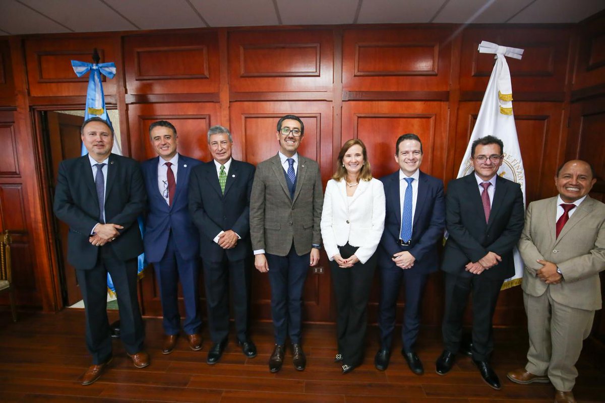 La delegación estuvo conformada por: 

➡️ Jaime Díaz, vicepresidente del <a href="/BCIE_Org/">BCIE</a>
➡️ Mario Jacobs Lima, director por Guatemala
➡️ Miguel Almeyda, oficial jefe de País