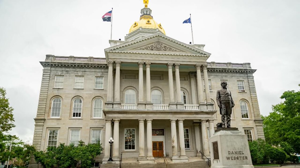 thewhateverguy3's tweet photo. NH lawmakers reach adult-use cannabis compromise, but passage uncertain https://t.co/3mMuQTi3WB https://t.co/CpQNysVEUg