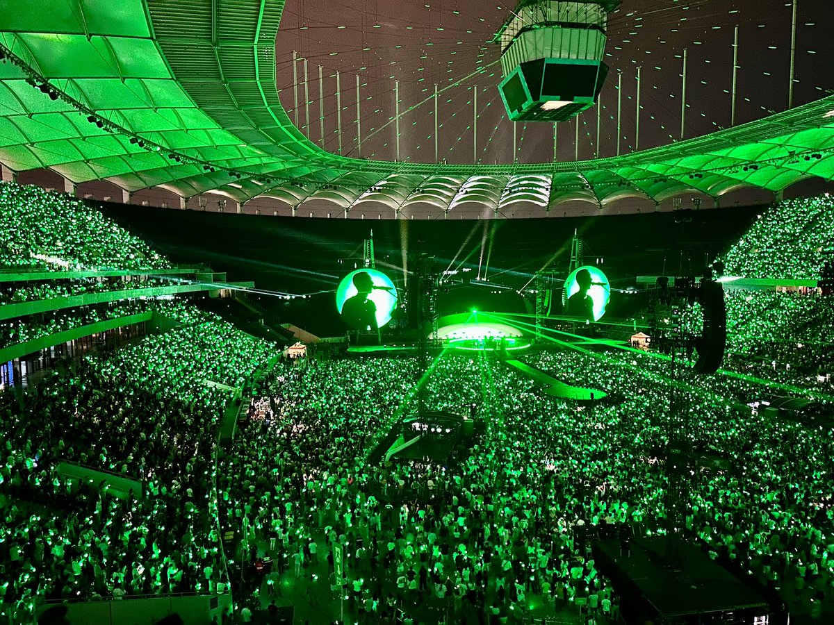 Elena Sunshine tweet media