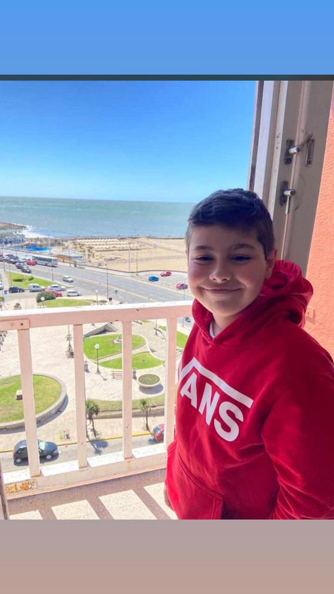 MatiBagnato's tweet photo. Amigos los molesto para darle una ayuda a Tomas, un niño de tan solo 12 años que está luchando contra una leucemia Mieloide. 
Te pido q leas esto y un RT para ayudar a difundir. 
Entre todos podemos salvarle la vida a Tomy.
Gracias x tu ayuda.
🙏 RT
#TodosPorTomy https://t.co/5bvTyNsXYg