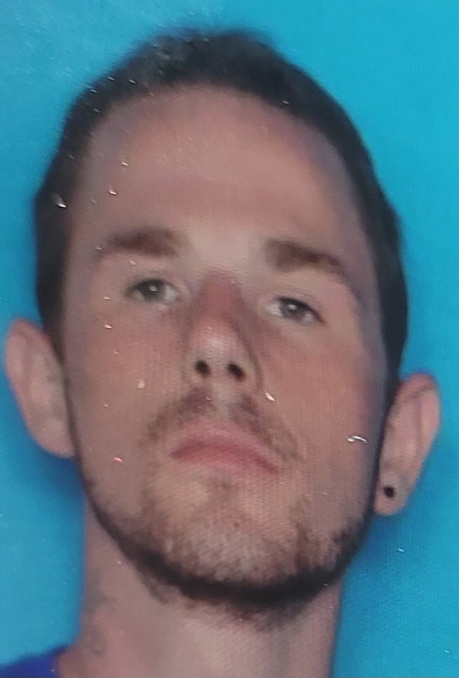 #BREAKING: A photo has been released of Daniel Callihan.

Callihan was arrested in Jackson after he was accused of abducting 4-year-old Erin Burnett and 6-year-old Jalie Burnett from Louisiana. Erin was found dead in a wooded area in Jackson.