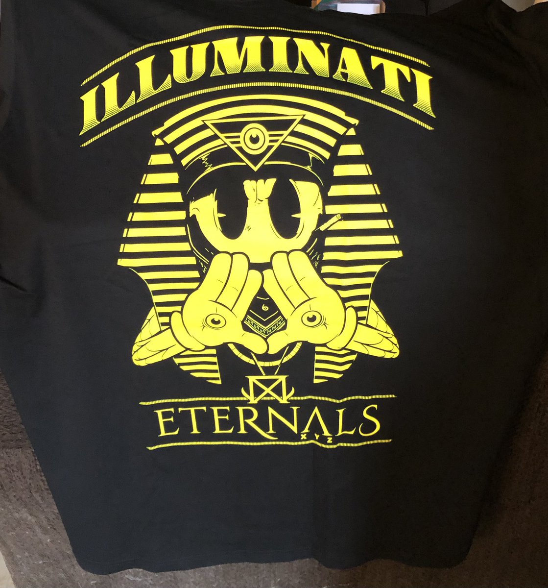 Rome (@romejayx) on Twitter photo Illuminati on my body 👀
Eternals Illuminati trait group leader <a href="/TrickstahhW3M/">Trick</a> is the realest i know. 
This man gives endlessly and support all. If you not following him now is the time. Illuminati on my body 👀
Eternals Illuminati trait group leader <a href="/TrickstahhW3M/">Trick</a> is the realest i know. 
This man gives endlessly and support all. If you not following him now is the time.