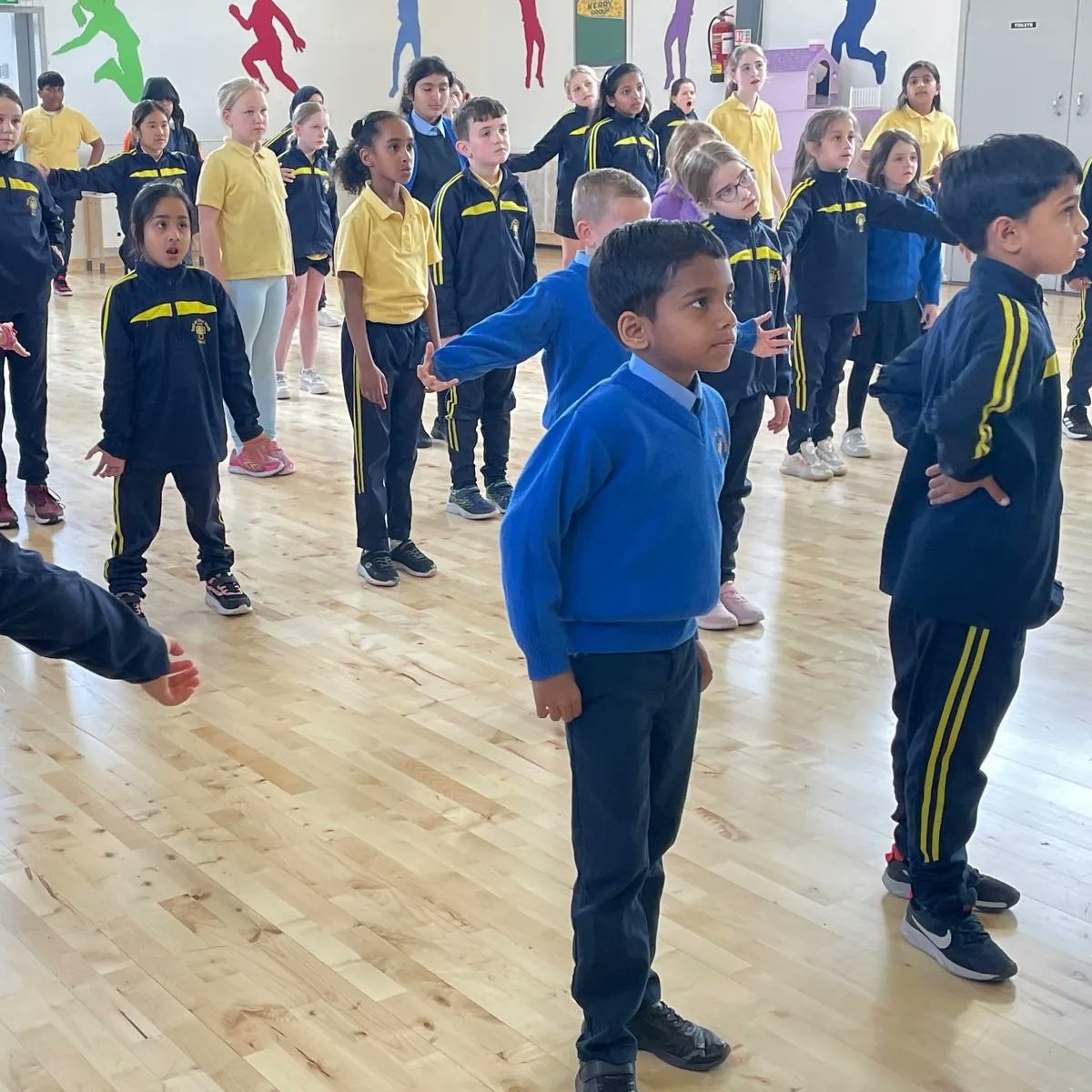 HeartPrimary's tweet photo. 2nd class Dance Class during our Active Week !! https://t.co/HpOvr8nouP