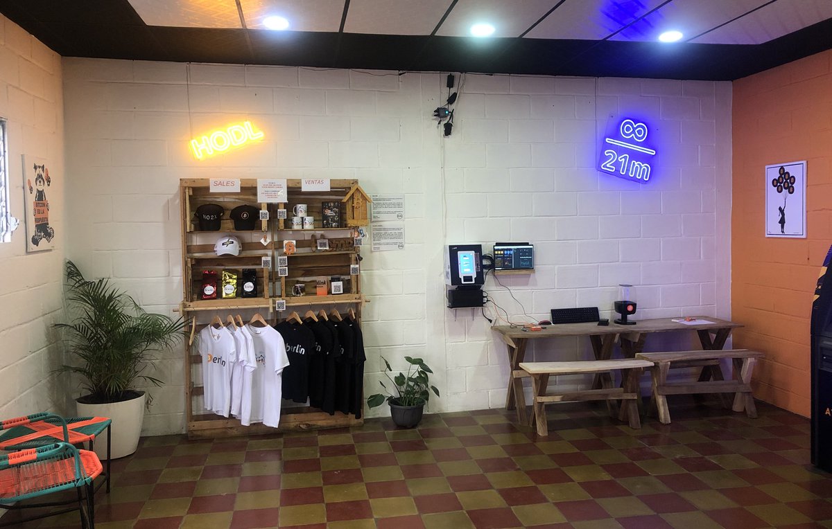 njelsalvador's tweet image. Making #Bitcoin tangible.  

The beginnings of an area people can see and touch. 

Lots of work still to be done and more to come. 

Wallets, miner, node, timechain, practical uses and stamps for fun. 
🌋 🧡 ⚡️