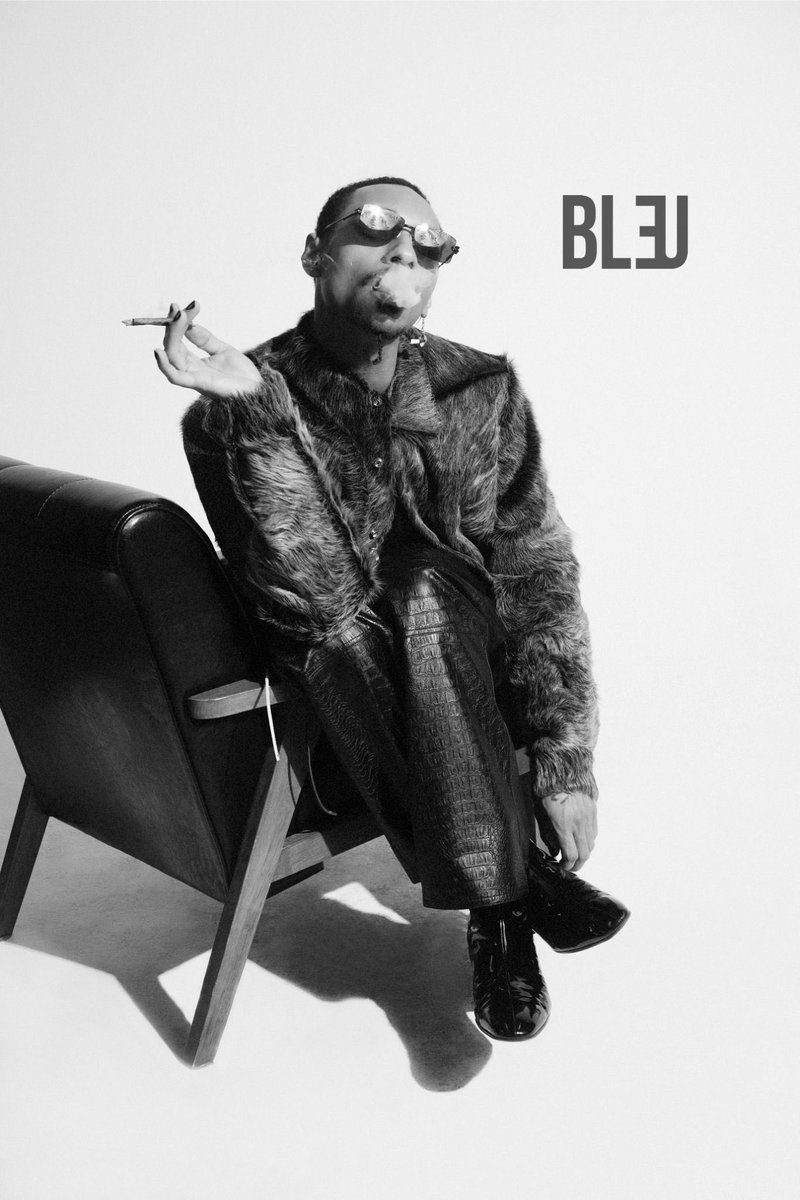 durandbernarr's tweet photo. Let’s talk about it… 

@BleuMagazine https://t.co/foqheV2Qju