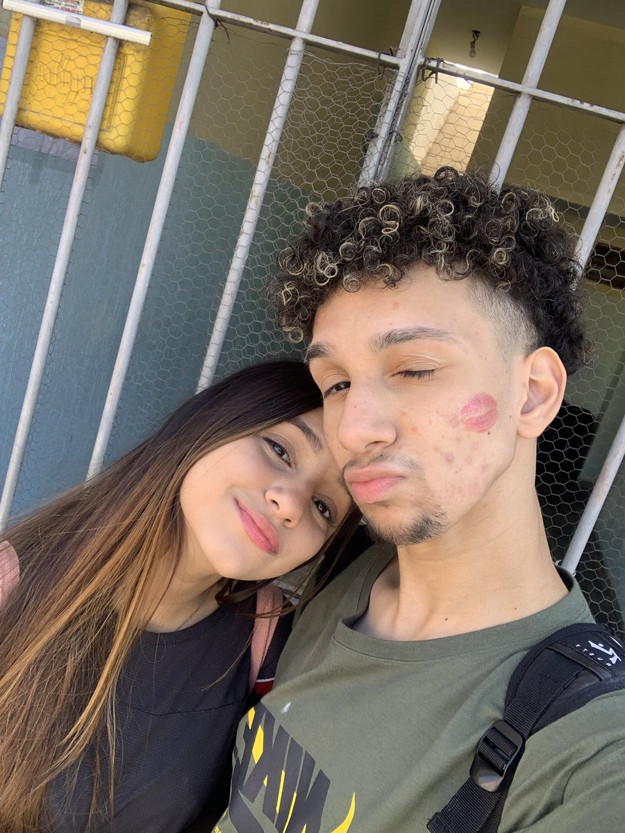 spfcrealmd's tweet photo. carrossel de kaka e bielly ❤️❤️❤️ https://t.co/5apghVnwis