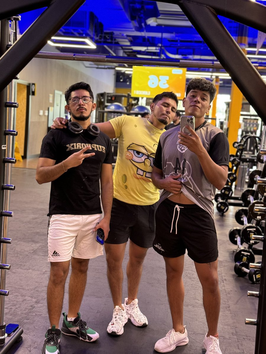 Marvelicious_OF's tweet photo. La nueva colaboración que se viene 
Vamos a tener •en vivo• 
Hoy 6:00 Pm 
With: @AngelTacru2 Y @omarcastellc 
Les deje un descuento en OF. Para que no se la pierdan 

https://t.co/iFRAiU9FLj 🔥🔥🔥 https://t.co/v9guLItXH1
