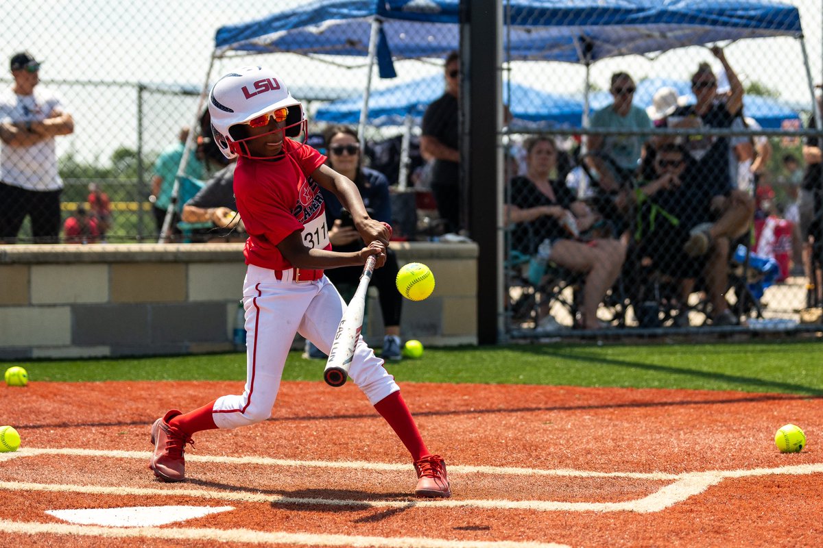 Happy World Softball Day 🌎🥎🫶

Comment below one of your favorite softball memories ⬇️

#PlayUSSSA #WorldSoftballDay