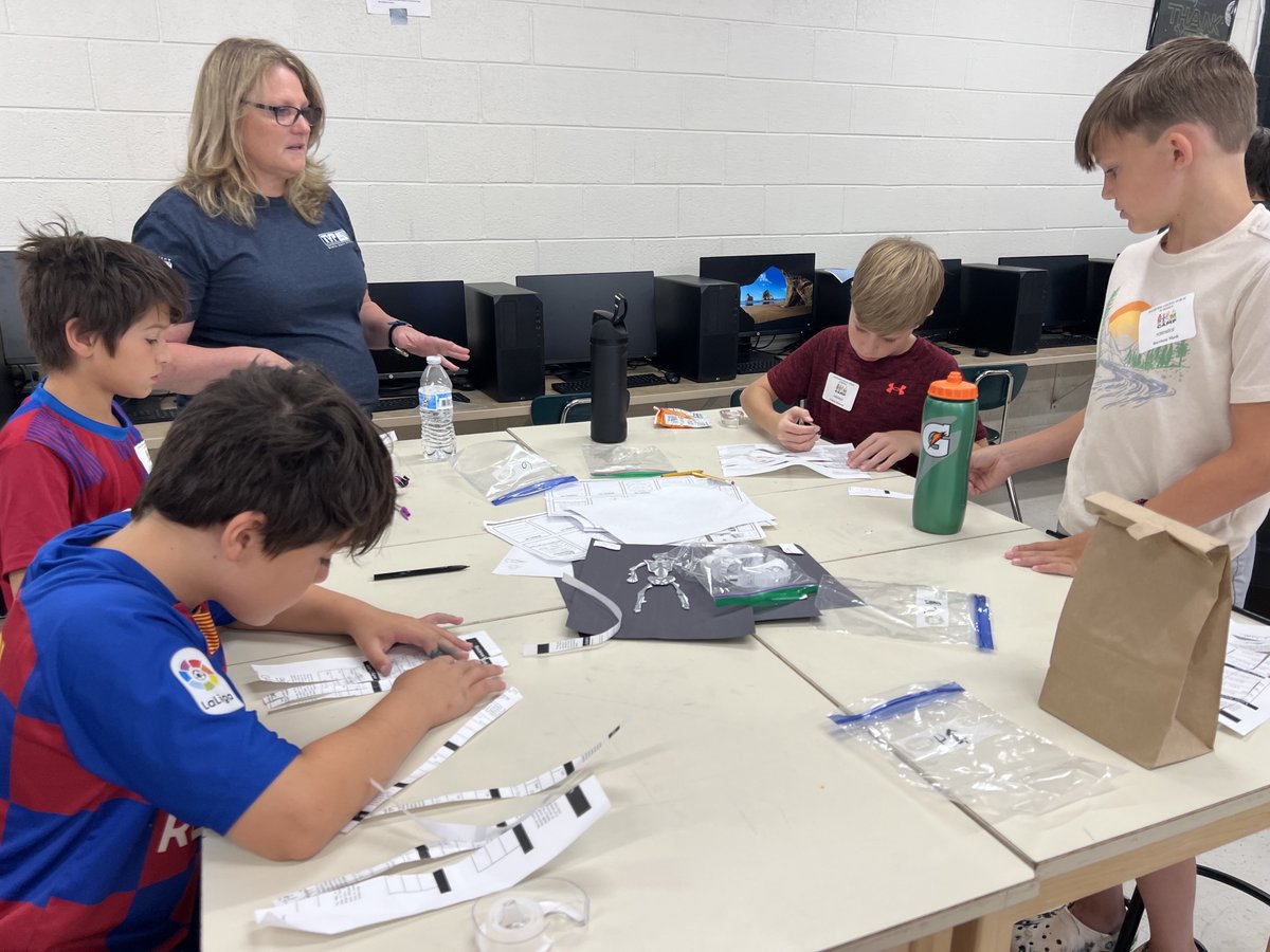 FCPS1News's tweet photo. 🚀 Don't miss out on Summer STEM Camp! Week One was a great success! 🌟 But don't worry if you missed it—there's still space available for Week Two!

📅 For more information and to register, visit our website: https://t.co/hdl7BF1Ha0 https://t.co/9FmLe4EiDG