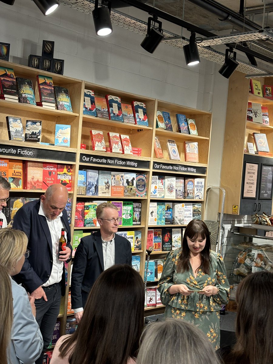 donnahillyer's tweet photo. Wonderful book launch at @stanfordstravel tonight for “Slow Trains to Istanbul …And Back: A 4,570-Mile Adventure on 55 Rides” by the lovely @tchesshyre, which was a riveting book to work on - serious wanderlust envy throughout! 
@summersdalebooks #travelbook #train #interrail https://t.co/7IH2GP4rAm