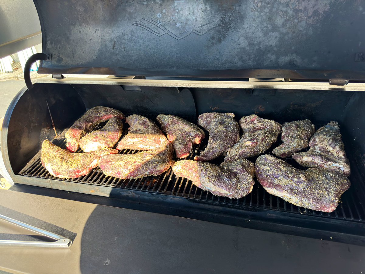 CFD_Jay's tweet photo. My office today.  

I need to do another FGC cooking event soon! https://t.co/stotjMHT91