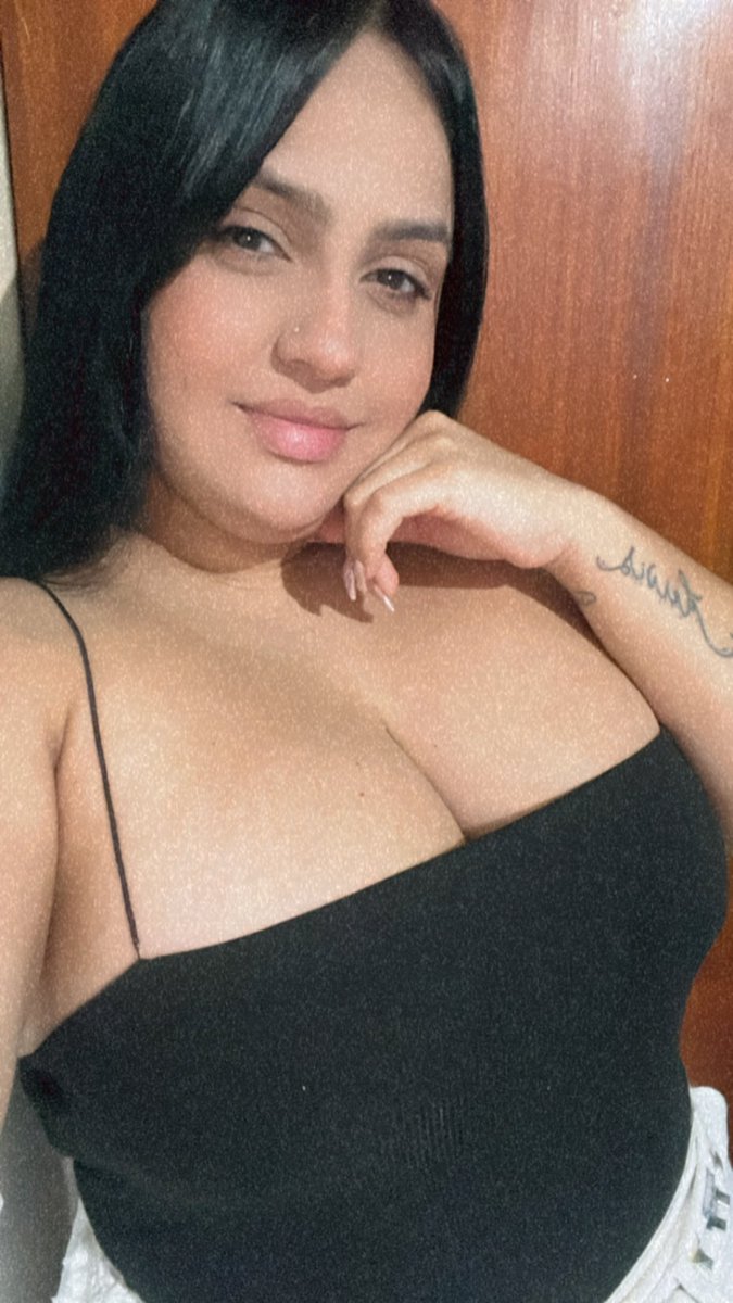 shainabig's tweet photo. Onlyfans 

https://t.co/MNvhTIQSkm https://t.co/6krEwhMK8S