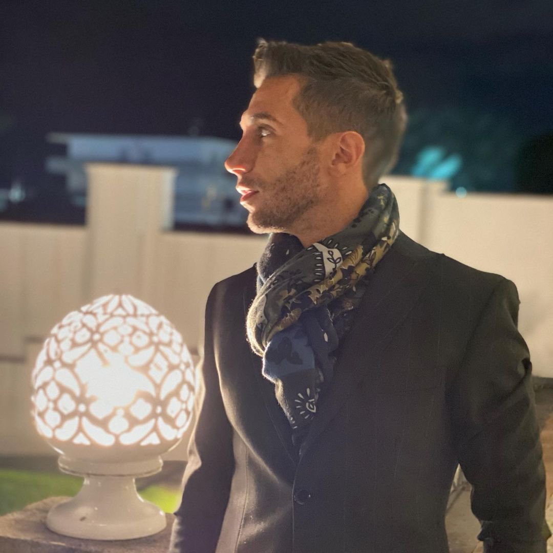 SmartTimeka's tweet image. I'd like to go out for a drink.