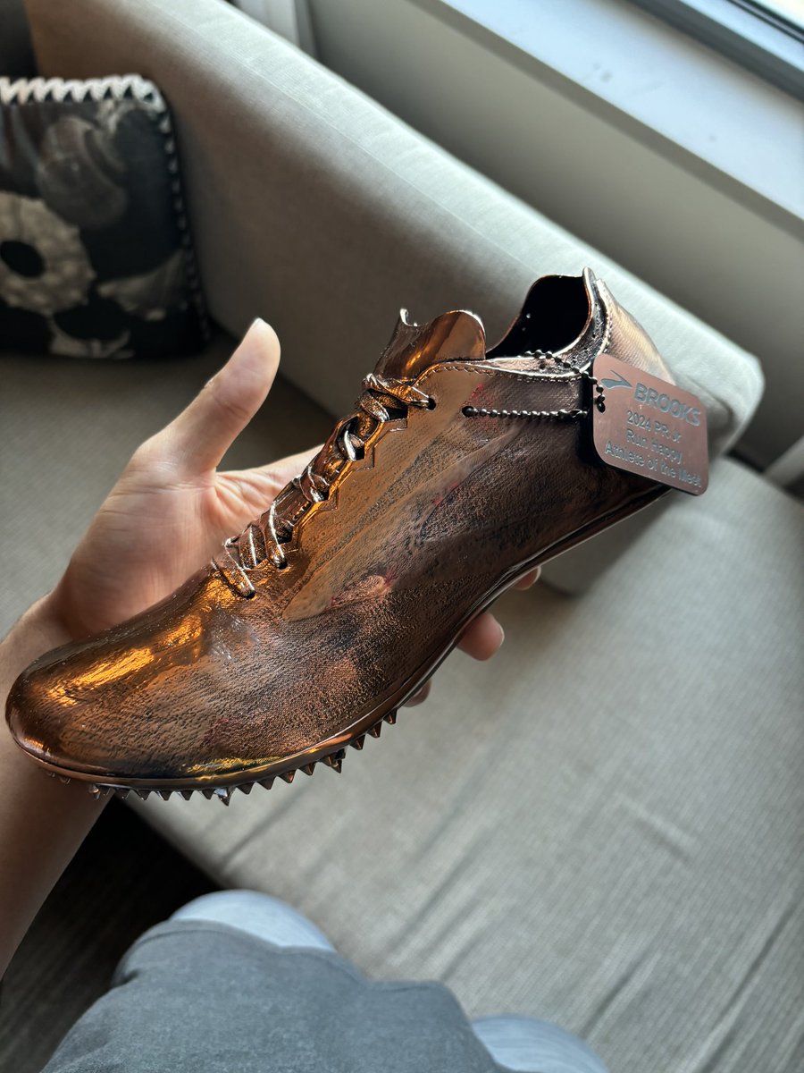 LangstonnThomas's tweet photo. had an amazing time at the Brooks PR Invitational!! I thank God for allowing me to stay composed amidst adversity, and for allowing another opportunity for learning &amp; growth. God is good.
#AGTG 
-3rd Place 100 meter - 10.53
-Run Happy Athlete of the Meet

Philly next…🔜 https://t.co/bjymWBrLtx