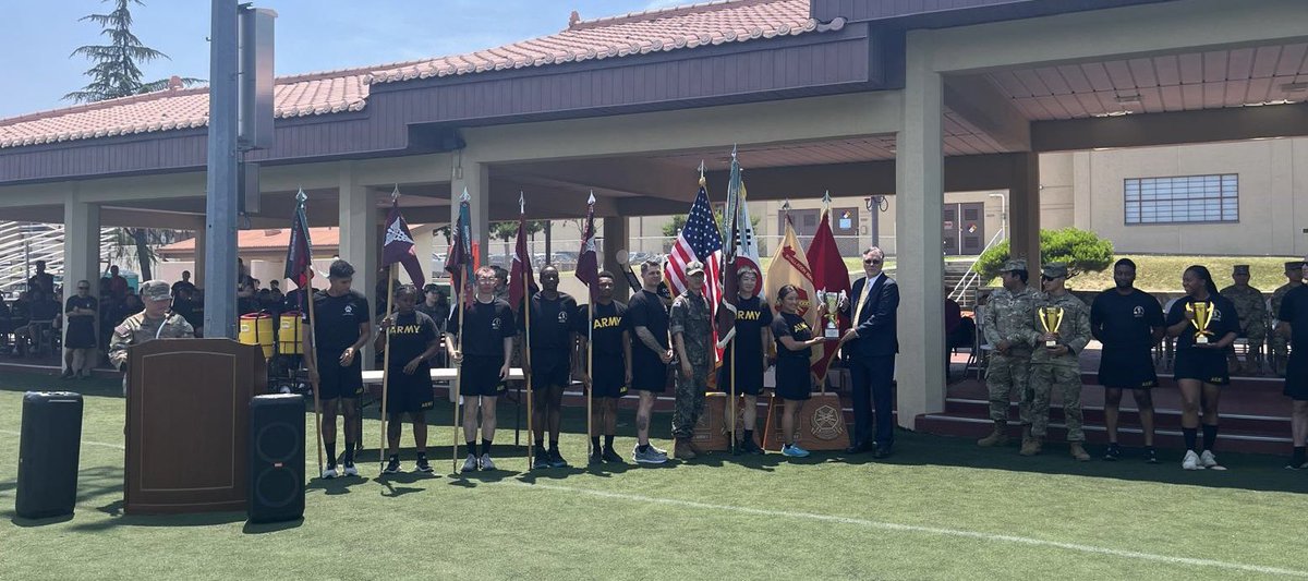 168thMMB's tweet photo. “The soldier is the army. No army is better than its soldiers". 
-General George Patton

We just won the @EighthArmyKorea Area IV Overall champions with the 8A DCG-S, BG Laughman and @USAGDaegu Deputy Commander presenting our team the title trophy. It was a fierce week of physical competitions with our friends from @19thESC , @USForcesKorea , and @ROK_Army. 

Our Powerhouse Soldiers and KATUSAs fight side by side - and they win. Together. This is the essence of the US-ROK Alliance. 74 years later and it’s stronger than ever!