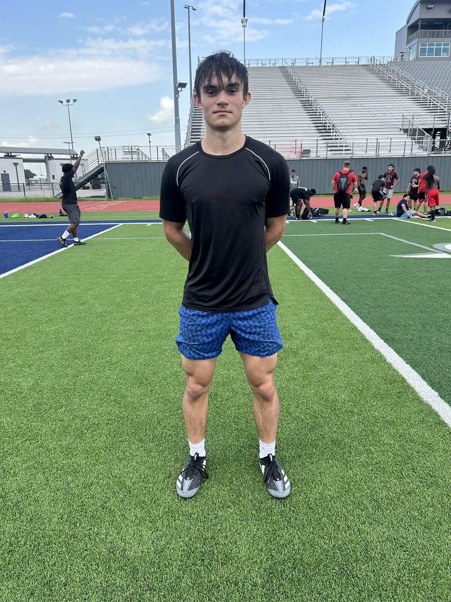 PearlandOilers's tweet photo. Congratulations to our SAC Camp Week 2 Athletes of the week!
Freshman:
Terrance Spriggs
Nathan Ojeda
Upperclassman:
Roy Swan
Dominic Teichelman
Great work, Fellas! https://t.co/Qz3ROylFnH