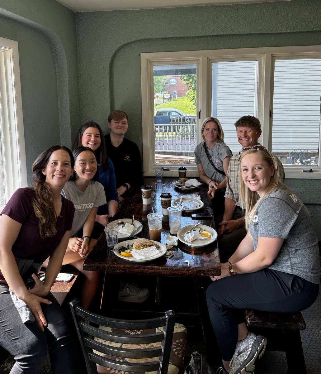 Des Moines-Cedar Falls-Mason City ✅
 
Great few days visiting the team in Iowa. They are in the thick of HS baseball/softball season. Good luck to all and stay as cool as you can!