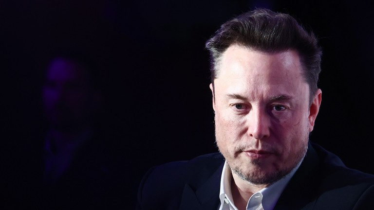 judymorris3's tweet photo. @elonmusk wants Ukrainian NGO designated as terrorist group

The billionaire is one of 392 Americans accused of “echoing Russian propaganda” by the organization, which could now lose US funding.

Being on that list is a badge of honor.  #Texty is a US State Department war propaganda op. 

"The NGO, https://t.co/gc2WvVt0fz, produced a lengthy report last week, which detailed a supposed “ecosystem” of citizens and organizations in the US, whose narratives “echo key messages of Russian propaganda” regarding the Ukraine conflict."

https://t.co/VXniBIqUOc