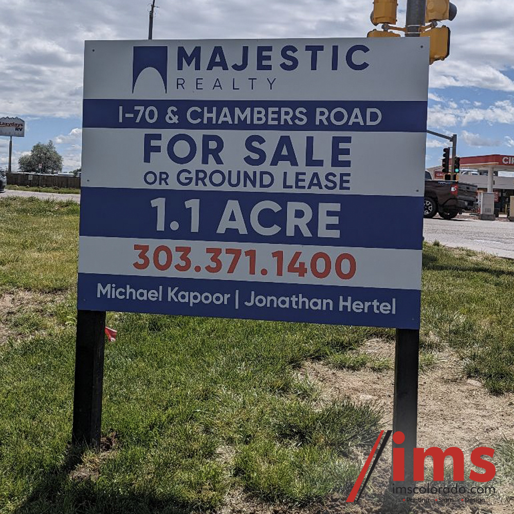 JJHeimColorado's tweet image. Development signs? Yes! We fabricate and install those! We installed this sign for our friends at #MajesticRealty.  Big or small, we have a solution for your real estate development needs.  #DevelopmentSigns #SignInstall #FullService #imscolorado #SignatureWorthy